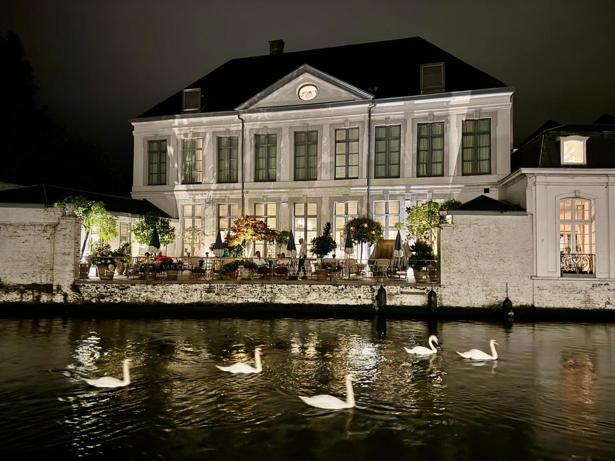 Sleeping Swan Bed & Breakfast Brugge Ngoại thất bức ảnh